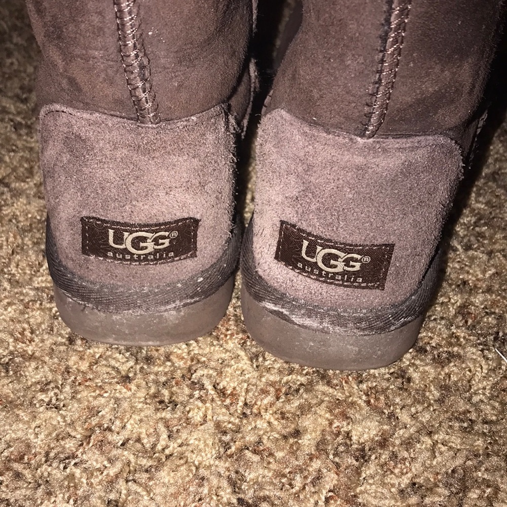 Brown uggs - Picture 2 of 2